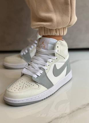 Кросівки жіночі nike air jordan retro 1/кроссовки женские найк аир джордан рэтро 12 фото