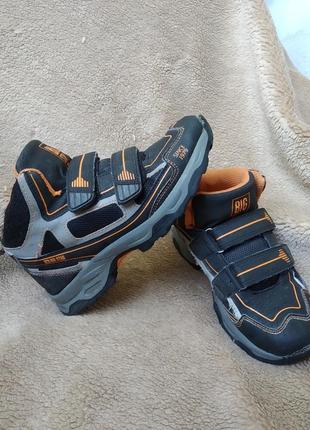 Ботинки осінь-зима