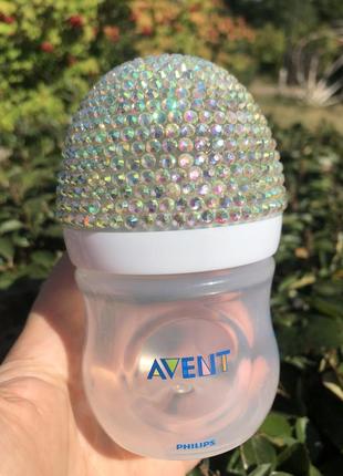 Бутылочка для кормления малышей, со стразами ( ручная работа )