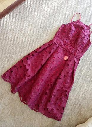 Сукня на урочисту подію.