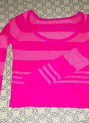 Мягкий розовый  джемпер свитер