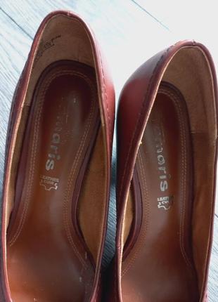 Шкіряні туфлі бренду tamaris5 фото