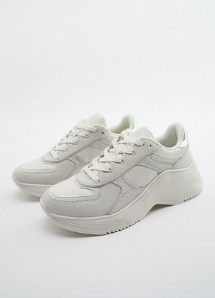 Кожаные кроссовки zara  41-42