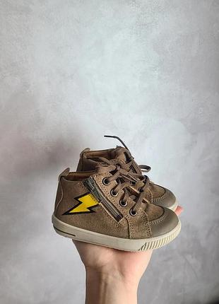 Ботиночки кожа