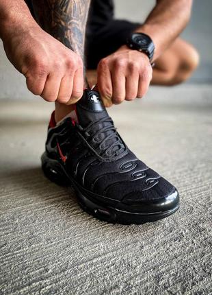 Кросівки чоловічі nike air max tn+ black red/кроссовки мужские найк аир макс тн плюс