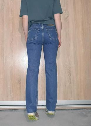 Синие плотные ровные прямые джинсы на болтах levis topshop mango6 фото