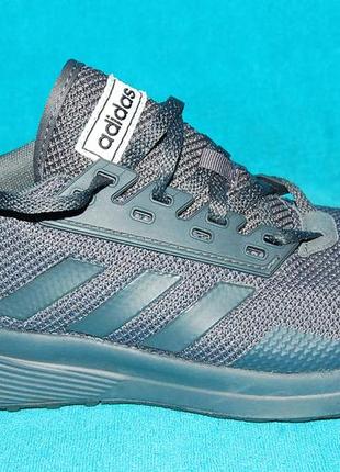 Adidas кроссовки серые 40 размер