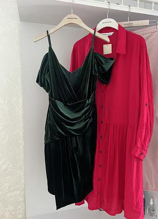 Нарядное бархатное изумрудное платье asos