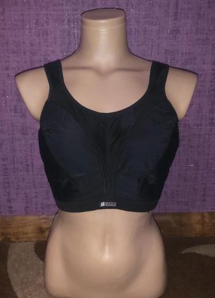 Отличный фирменный спортивный бюстгальтер shock absorber р.36dd/80e