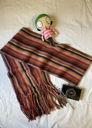 Різнокольоровий смугастий шарф