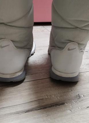 Nike жіночі/дитячі осінні, зимові спортивні кросівки-чоботи5 фото