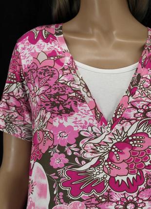 Красивая трикотажная блузка, футболка nkd с цветочным принтом. размер eur 40.2 фото