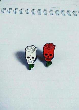 Пін піни брош брошка значок значки 🎃 троянди череп скелет helloween