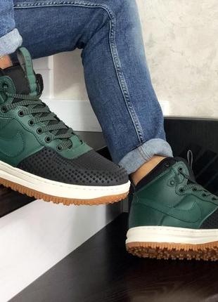 Чоловічі кросівки