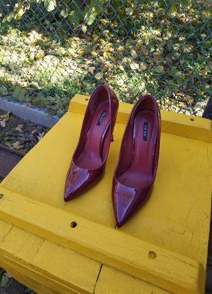 Потрясающие винные туфли лодочки на каблуке, классика2 фото