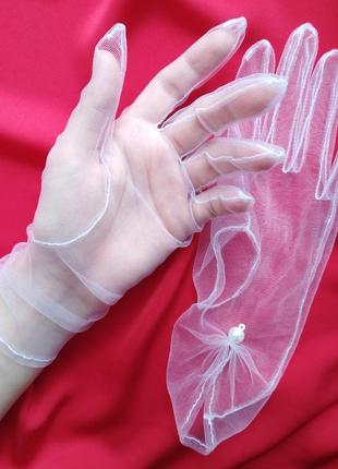 Белые прозрачные перчатки2 фото