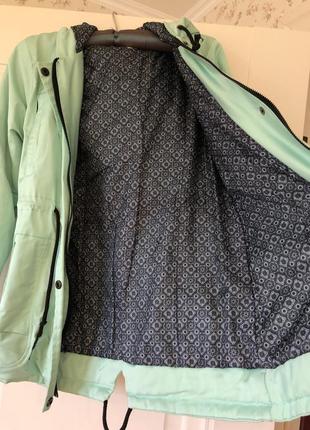 Демисезонная куртка с капюшоном парка мятного бирюзового цвета + подарок4 фото