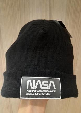 Шапка nasa