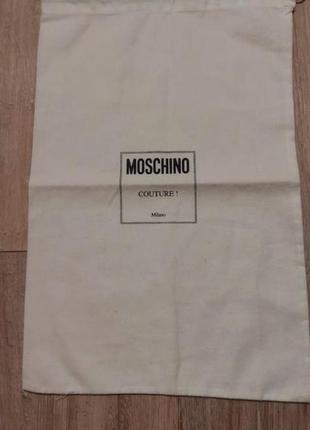 Moschino, пыльник.1 фото
