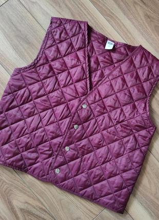 Жилетка стьогана малинова 158 стеганая жилетка  c&a