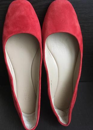 Красные замшевые туфли, балетки jones bootmaker3 фото