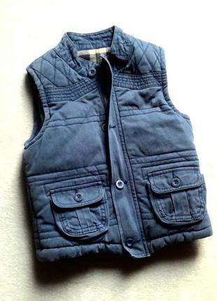 Очень тёплая жилетка "броник" в идеале)