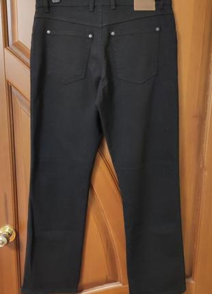 Чоловічі чорні джинси прямі р.48-502 фото