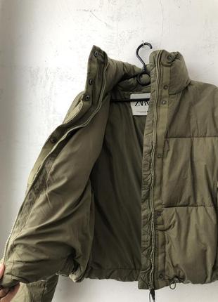 Водовідштовхуюча куртка на синтепоні zara - xs в наявності присутній капюшон,який захований в комір7 фото