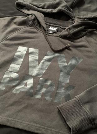 Вкорочене оверсайз худі з об’ємним капюшоном від ivy park