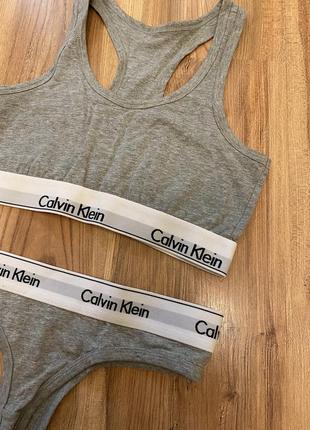 Білизна calvin klein