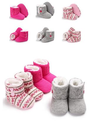 Дитячі в'язані пінетки 0-18 місяців на хутрі з липучкою