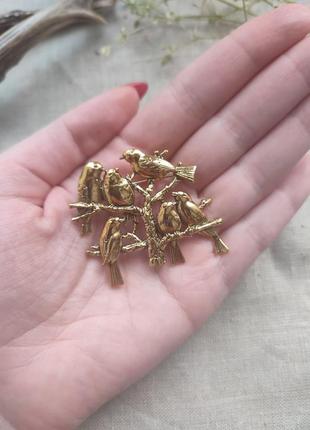 Брошка у вiнтажному стилi з пташками колiр латунь античне золото3 фото