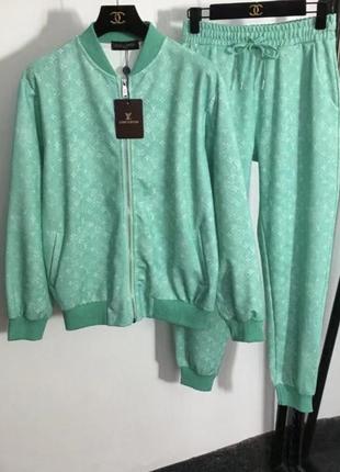 Жіночий костюм louis vuitton s,m,l,xl