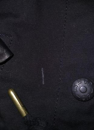 Жіноча чорна куртка levis левіс на кнопках9 фото