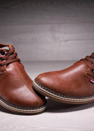 Кожаные мужские туфли clarks desert boot