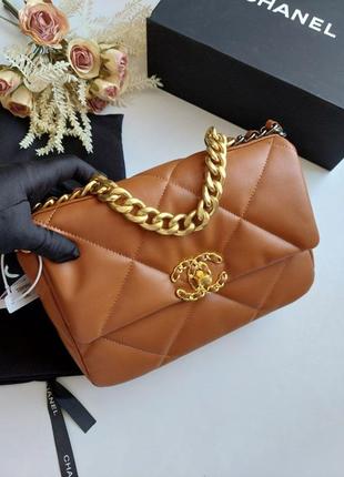 Сумка женская кожаная в карамельном  цвете в стиле chanel 19