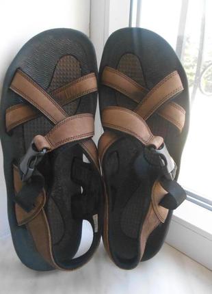 Сандалі шкіра р. 45 устілка 30см