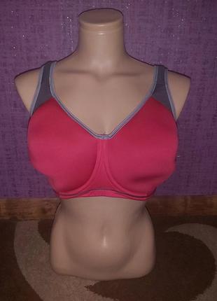 Шикарный фирменный спортивный бюстгальтер freya р.34 g/75i