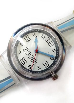Pulse годинник із сша з прозорим ремінцем механізм japan epson5 фото