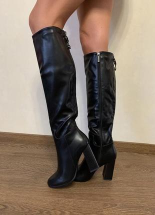 Чоботи жіночі на каблуці ботфорди чорні осінь