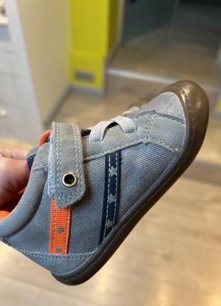 Взуття для дитини 23 розмір