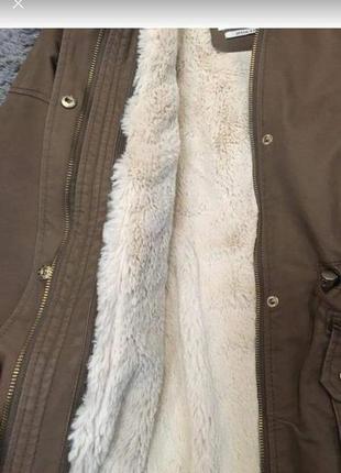 Парка bershka, розмір s,супер куртка.срочно!!!!!!!