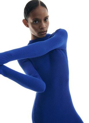 Сукня миди по фігурі