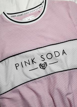 Футболка нежная с надписью на груди ✨pink soda victoria's secret ✨ кроп топ2 фото