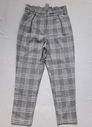 Бесподобные стрейчевые брюки принт клетка высокая посадка river island