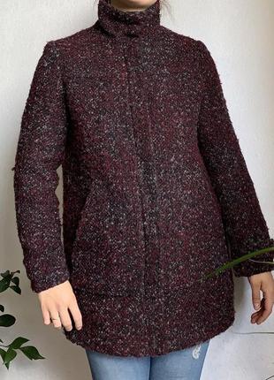 Пряме вовняне пальто шерстяне