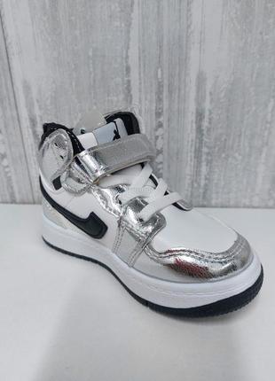 Хайтопи,  високие кроссовки jordan 2