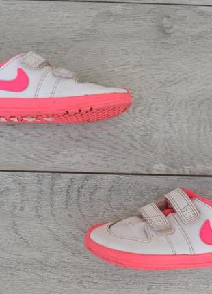 Nike детские кроссовки бело розового цвета оригинал 25 размер 1