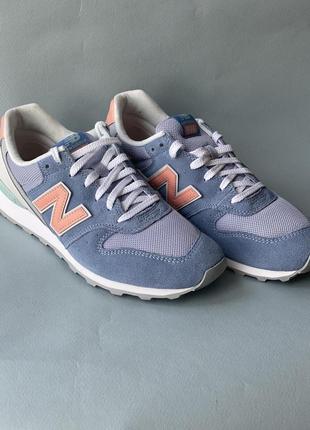 Кроссовки голубые new balance5 фото