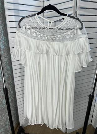 Біла плаття плісе вишивка з бісеру